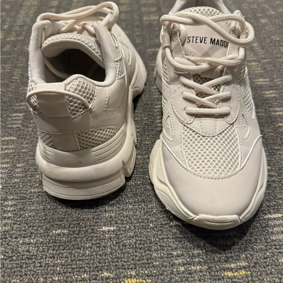 Stylish Cream Sneakers - Picture 2 of 10